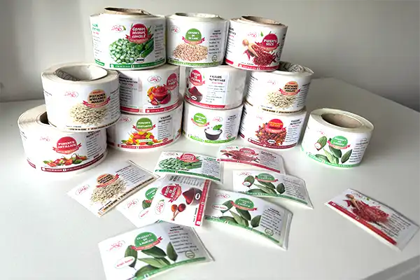 Etiquettes produits en couleur